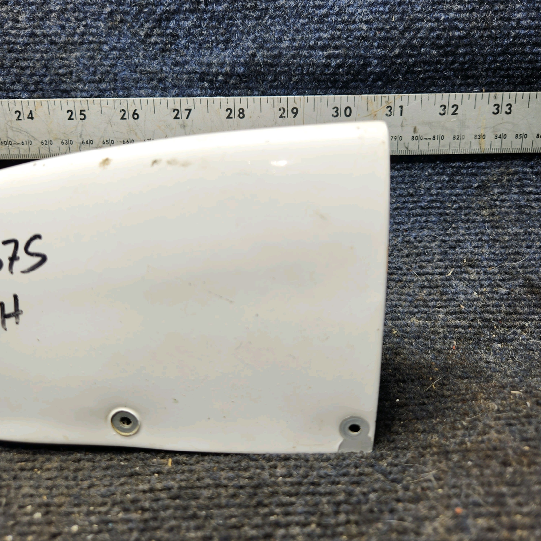 Used aircraft parts for sale, 0532001-93 cessna 172N Tip-Stabilizer
