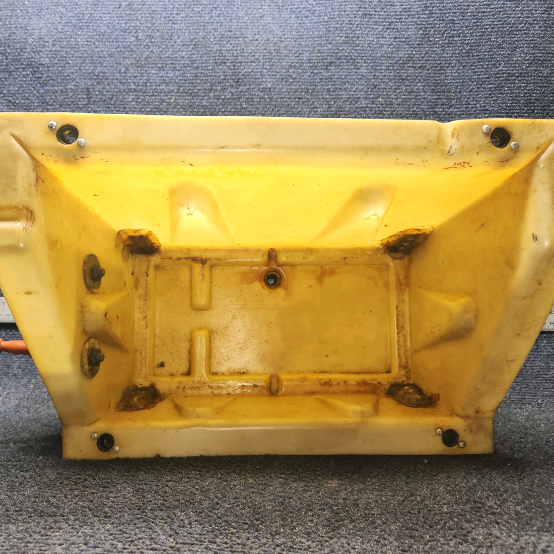 Used aircraft parts for sale, 35202-000 Piper PA28-161 Battery Box