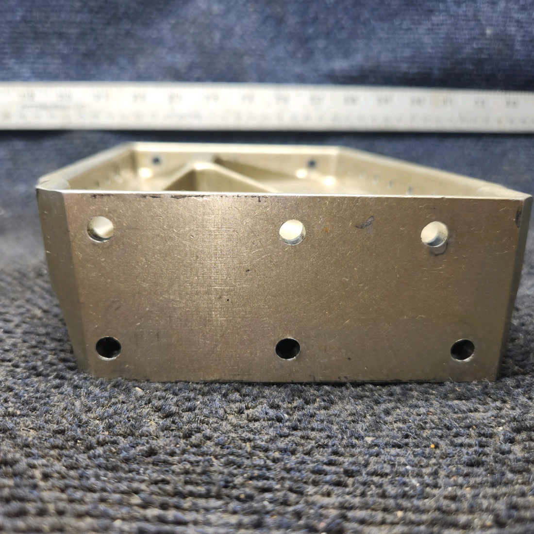 Used aircraft parts for sale, 0541122-2 Cessna 172E Main Gear Support Inboard RH