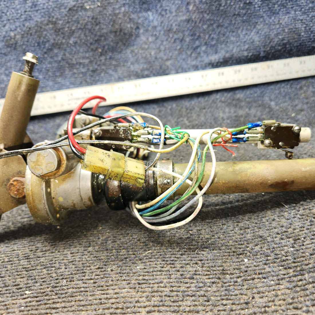 Used aircraft parts for sale, C301002-0103 cessna 172N Motor-Flap Actuator Internally Filtered