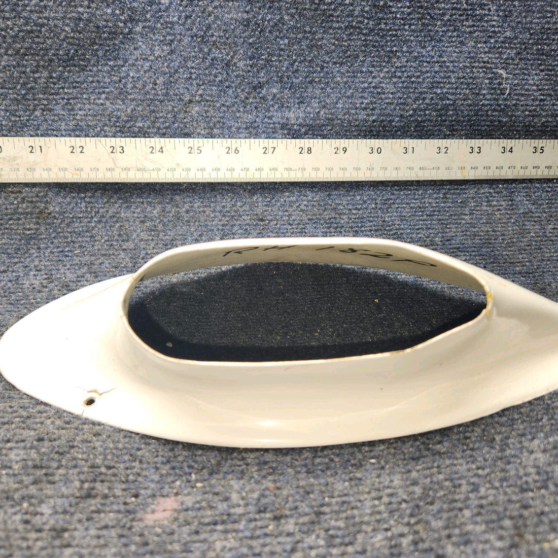 Used aircraft parts for sale, 0522150-1, 0522150-2 Cessna 182P Strut Faring Lower RH And LH Sold As a Set