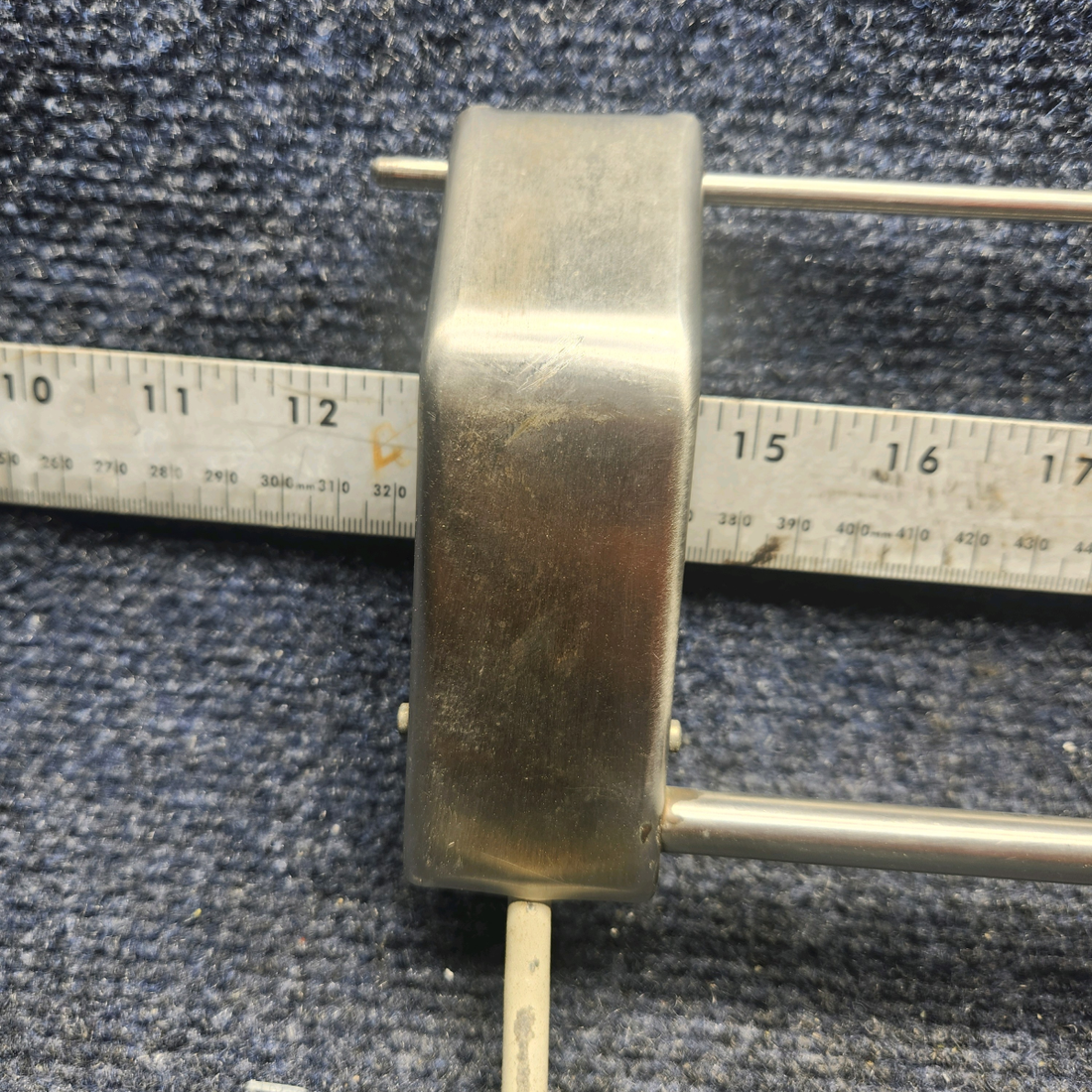 Used aircraft parts for sale, 002-430055-1 Beechcraft F33A OPENABLE WINDOW LATCH ASSEMBLY LH