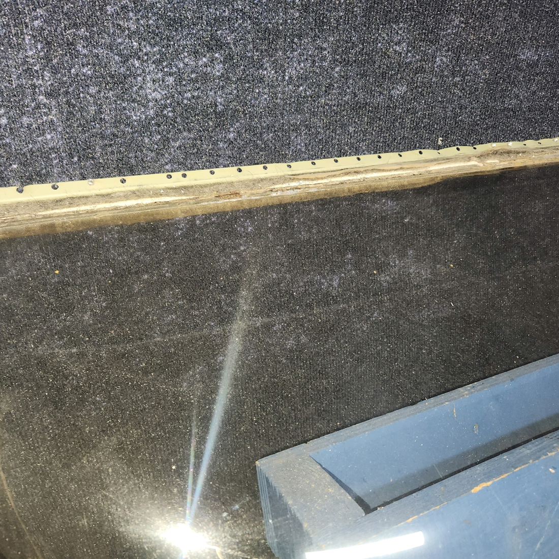Used aircraft parts for sale, 0713334-2 Cessna 182G Windshield (0.26" Thick)