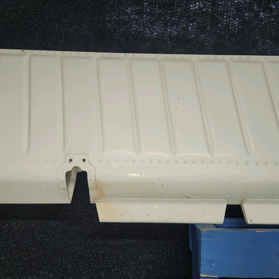 Used aircraft parts for sale, 33-130000-44 BEECHCRAFT 95-55B Aileron Assembly RH