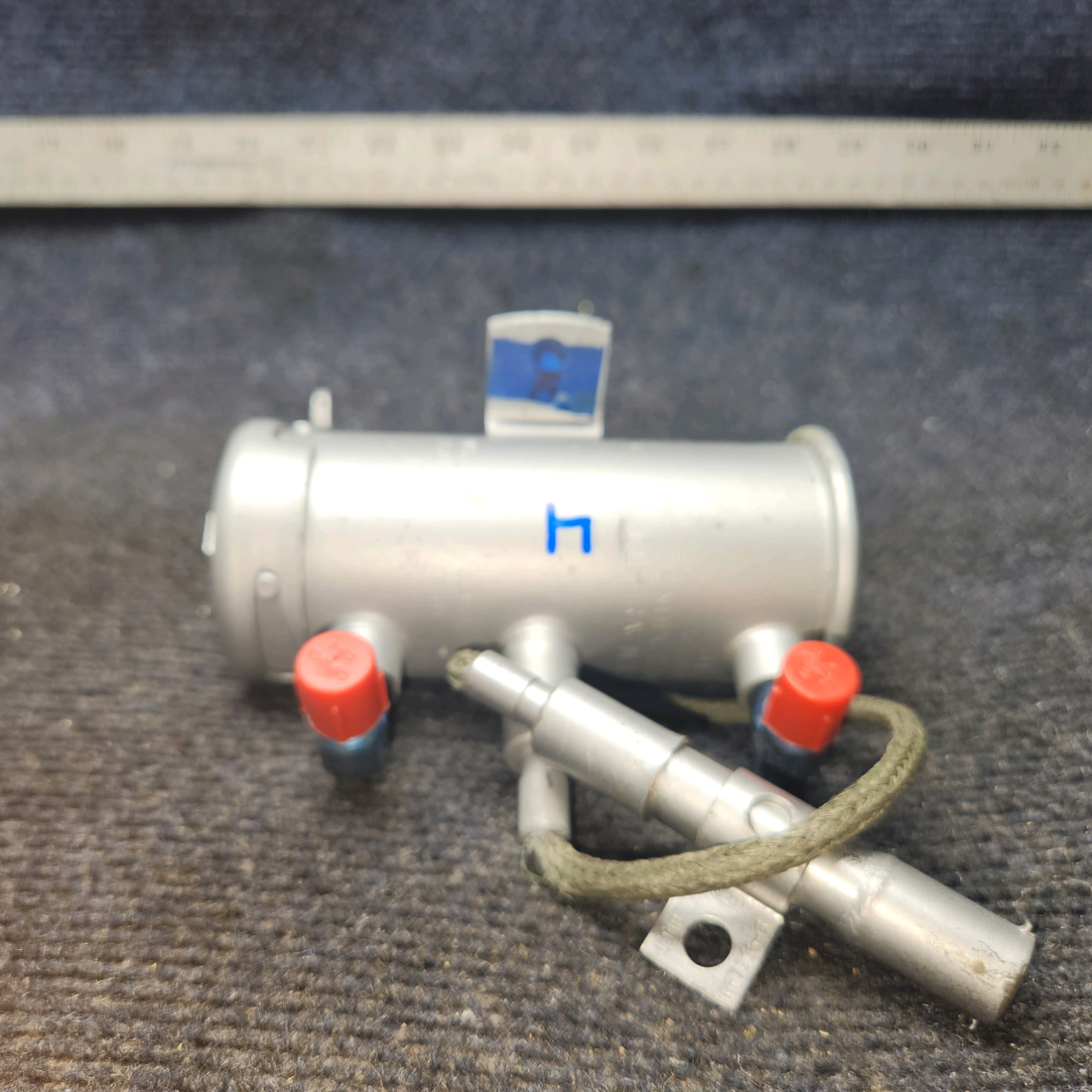 Used aircraft parts for sale, 476-439 Bendix Electronic Fuel Pump 24 V