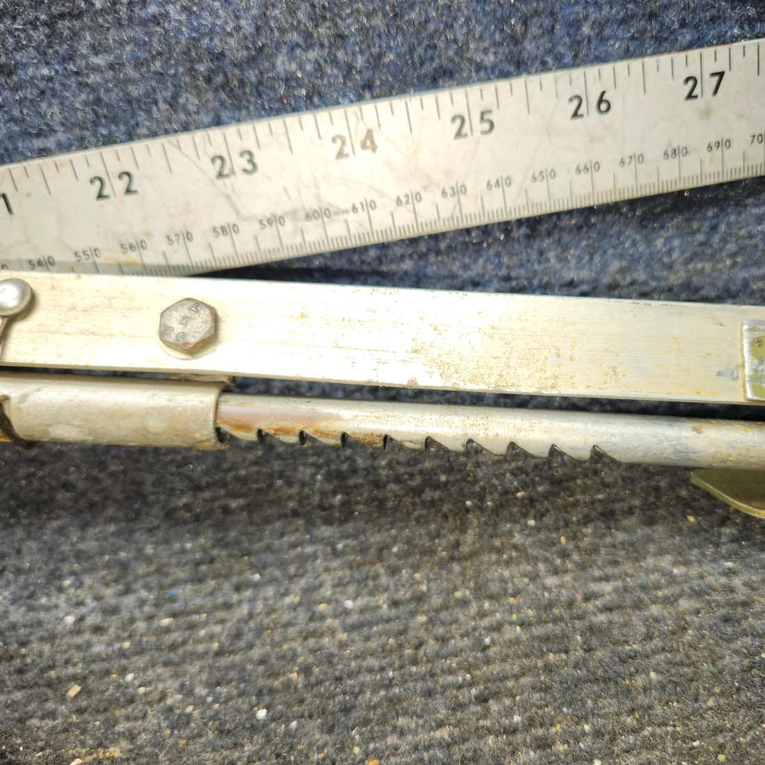 Used aircraft parts for sale, 0813150-55 Cessna 172F Parking Brake Handle Assy