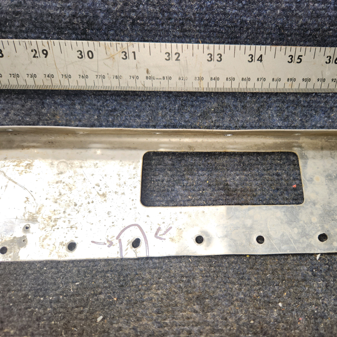 Used aircraft parts for sale, 0511116-12 Cessna 172E Lower Door Sill Assy With Support LH