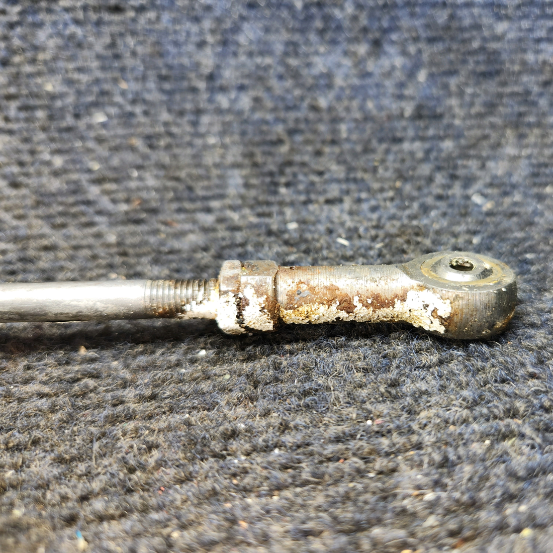 Used aircraft parts for sale, 0523537-2 Cessna 172 Push-Pull Flap, Rod