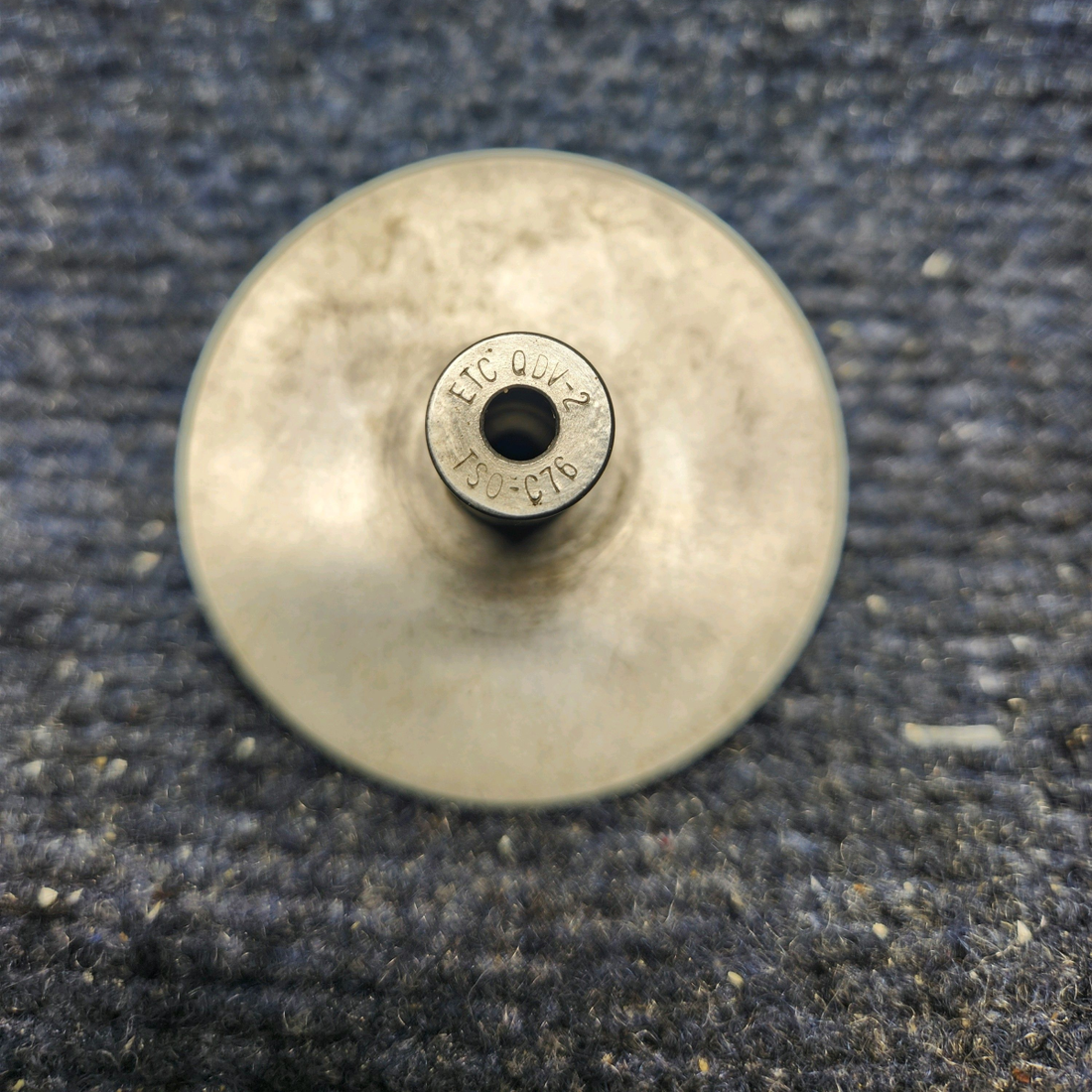 Used aircraft parts for sale, QDV-2 Beechcraft F33A QUICK DRAIN VALVE ASSEMBLY