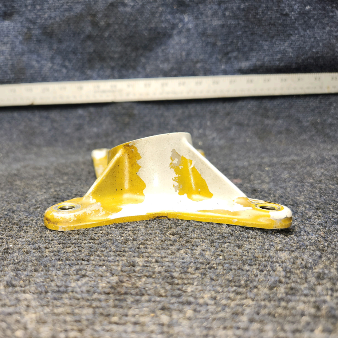 Used aircraft parts for sale, 20757-001 PIPER PA-24-250 Forward Main Gear Attach Fitting RH