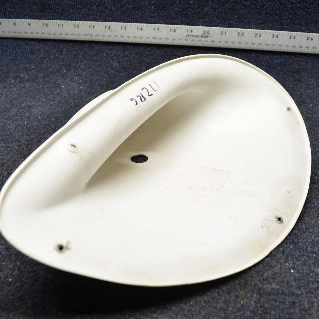 Used aircraft parts for sale, 0523047-2 Cessna  [part_model] Cessna 172RG STRUT TO WING FAIRING RH