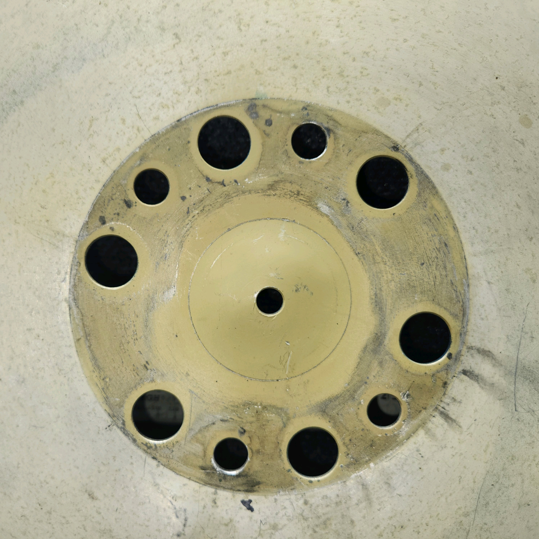 Used aircraft parts for sale, D4254 Beechcraft C23 SUNDOWNER Aft Spinner Bulkhead Assembly