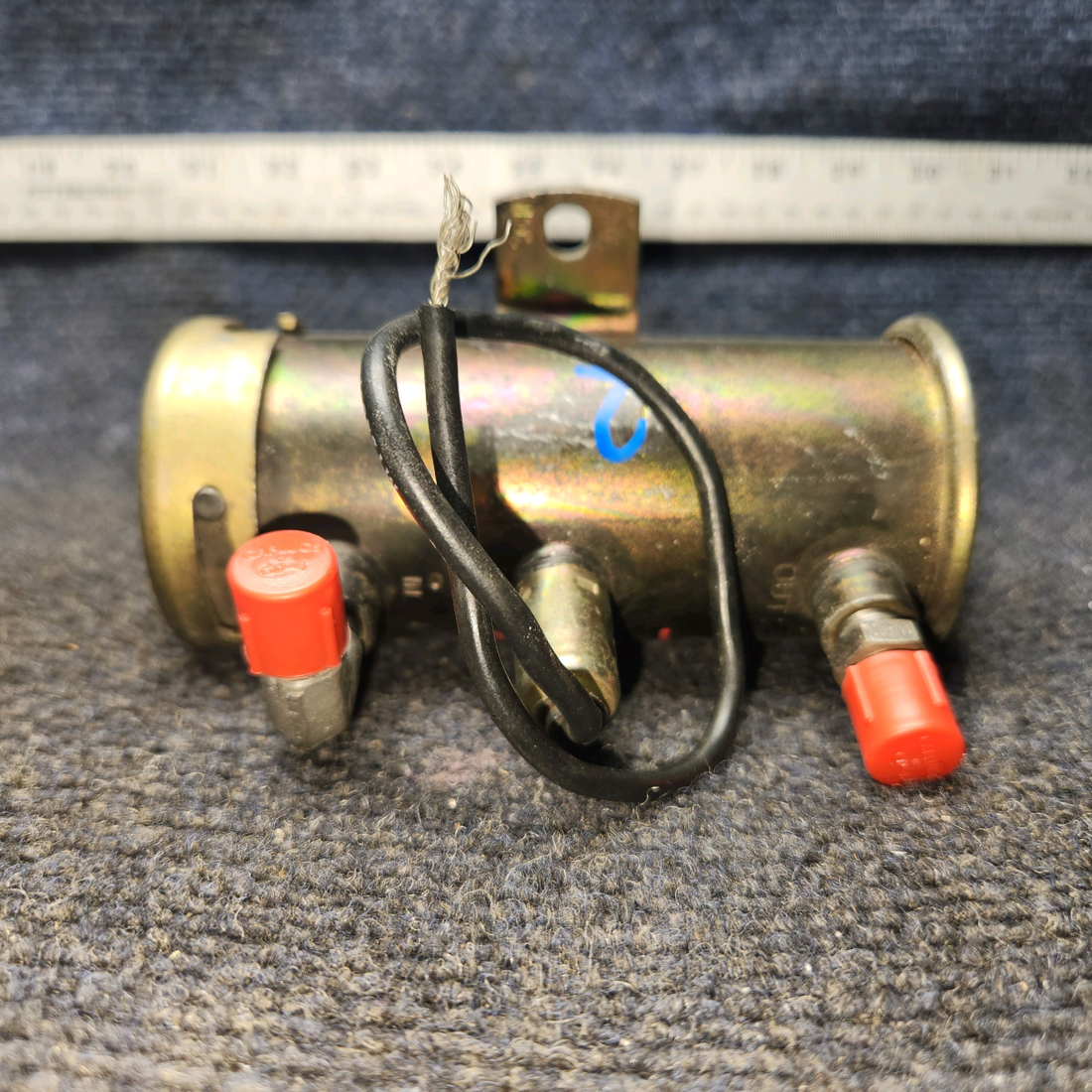 Used aircraft parts for sale, 480-500 Bendix Electronic Fuel Pump 24 V