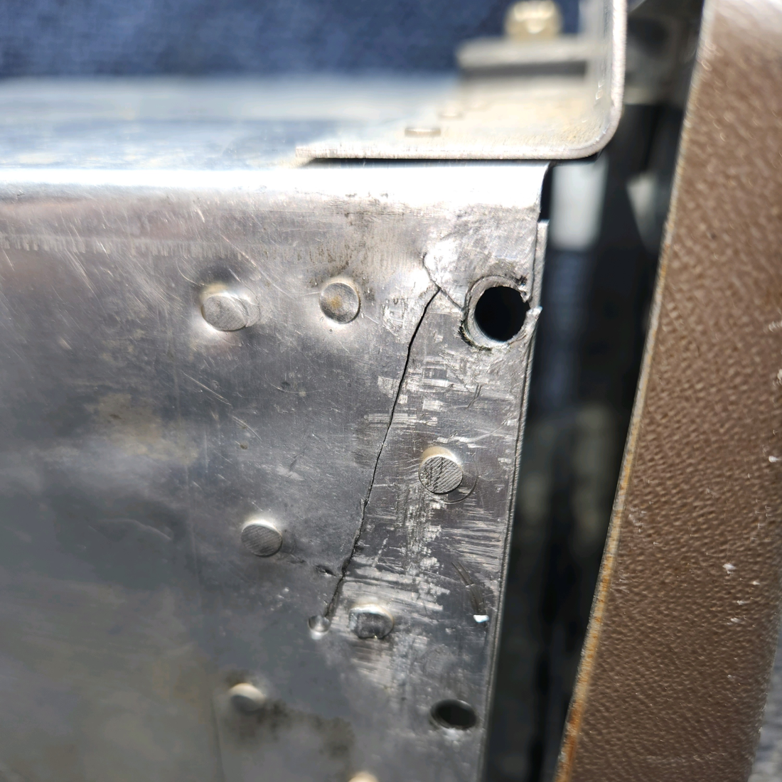Used aircraft parts for sale, 0713708-1 Cessna 182G Map Compartment Assembly