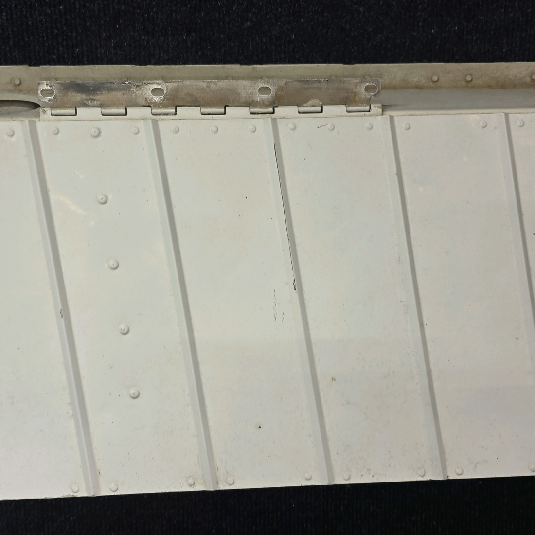 Used aircraft parts for sale, 0523800-16 Cessna 182G Aileron Assy LH