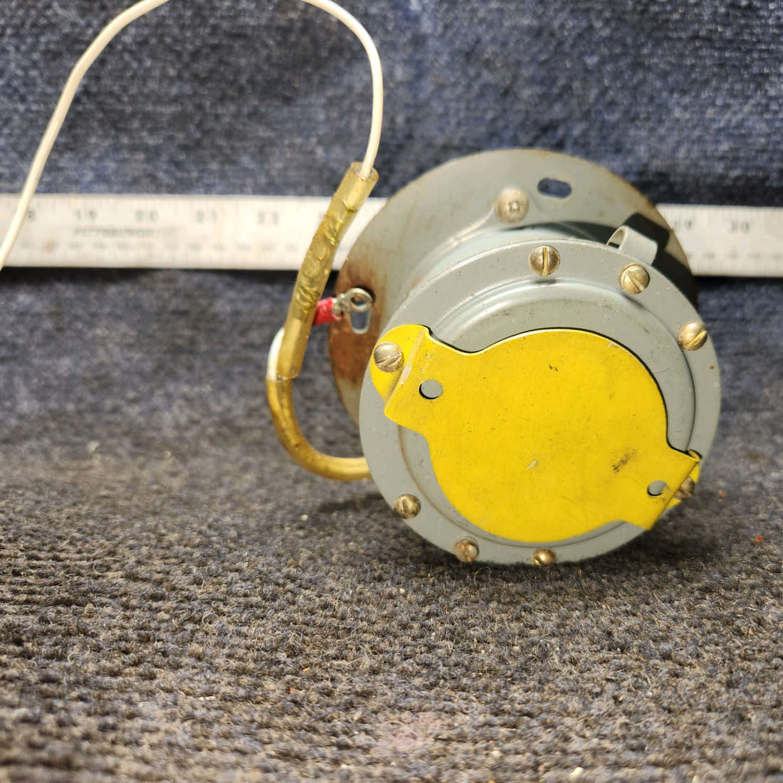 Used aircraft parts for sale, 319 319 PIPER PA-24-250 Warning Horn Assembly (Volts: 12)