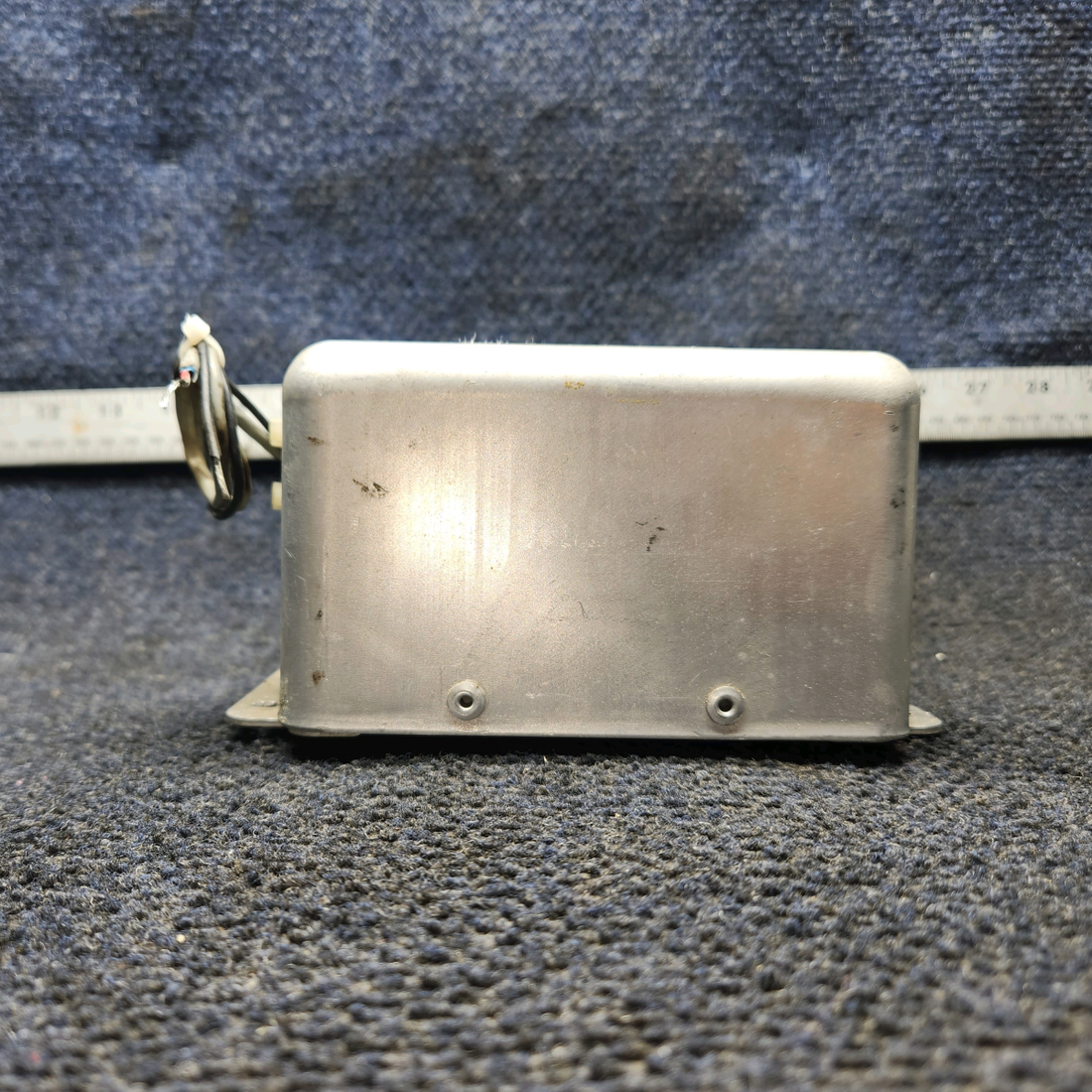 Used aircraft parts for sale, A413,T3-14 Whelen A413 Strobe Light Power Supply (14V)