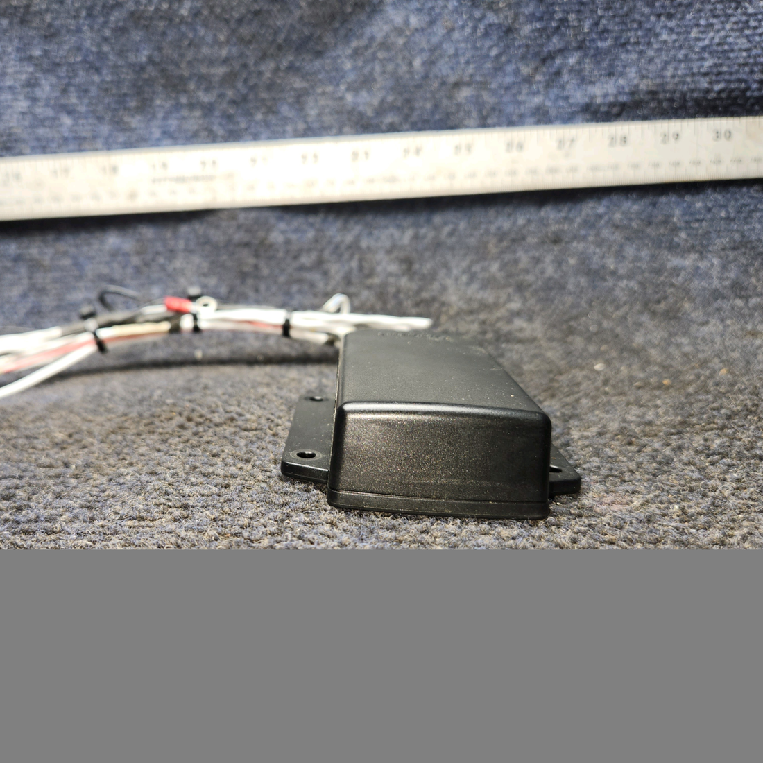 Used aircraft parts for sale, 011-03257-40 Garmin Flight Stream 210 With Connector PIPER PA-24-250 GPS and Weather Streaming to Mobile Devices