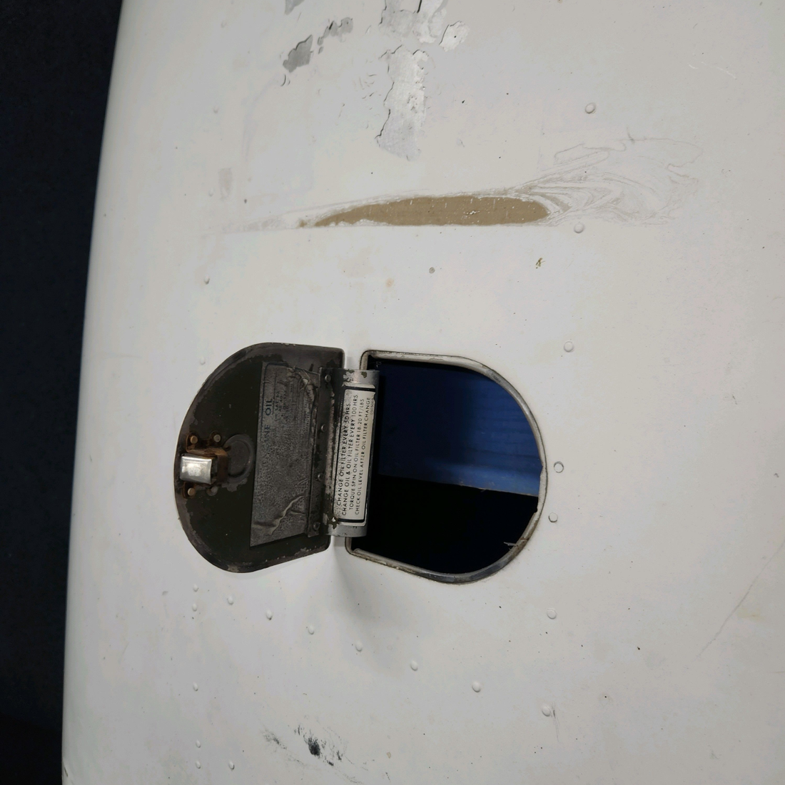 Used aircraft parts for sale, 0552162-14 cessna 172N Upper Spotweld Assembly – Cracked, Dented and Bent