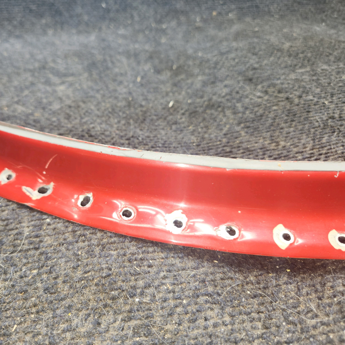 Used aircraft parts for sale, 0411479-50 cessna 150G Lower Outer Windshield Strip