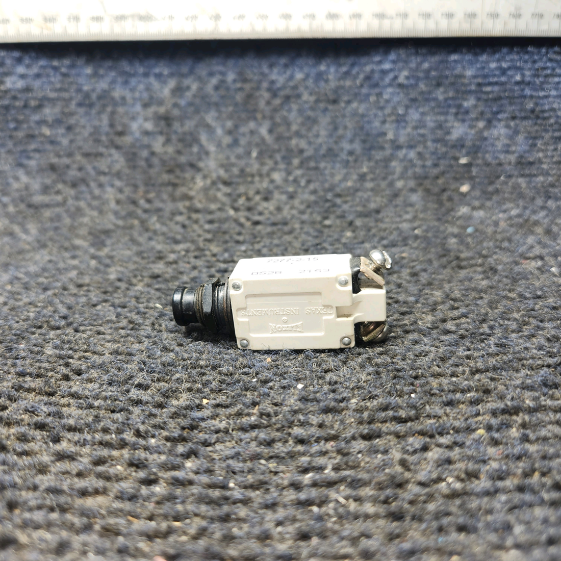 Used aircraft parts for sale, 7277-2-15 Klixon 7277-2 Cessna 172E Circuit Breaker  15 AMP