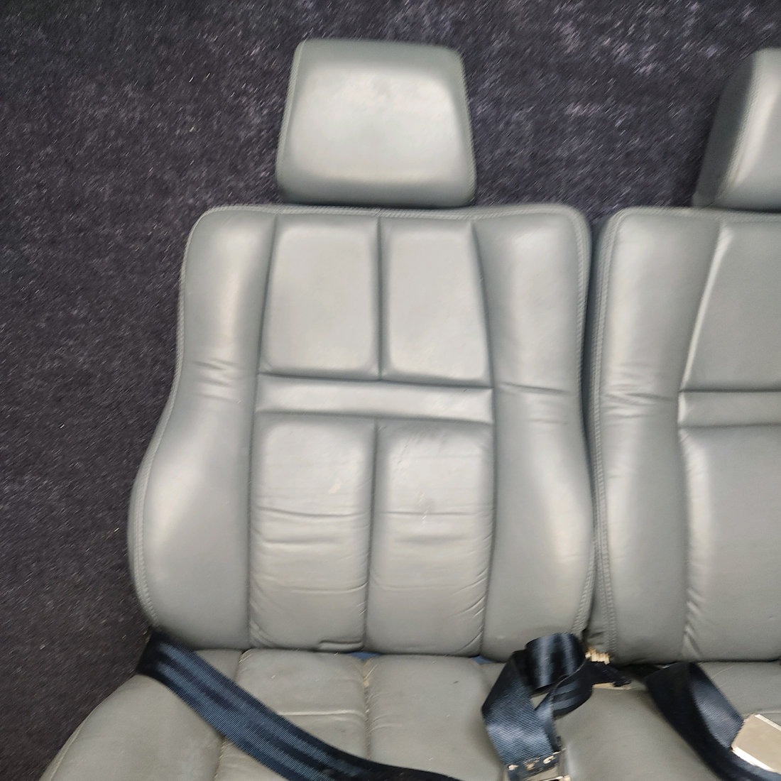 Used aircraft parts for sale, 0700678-7 Cessna 182G Aft Split-Back Seat Assembly