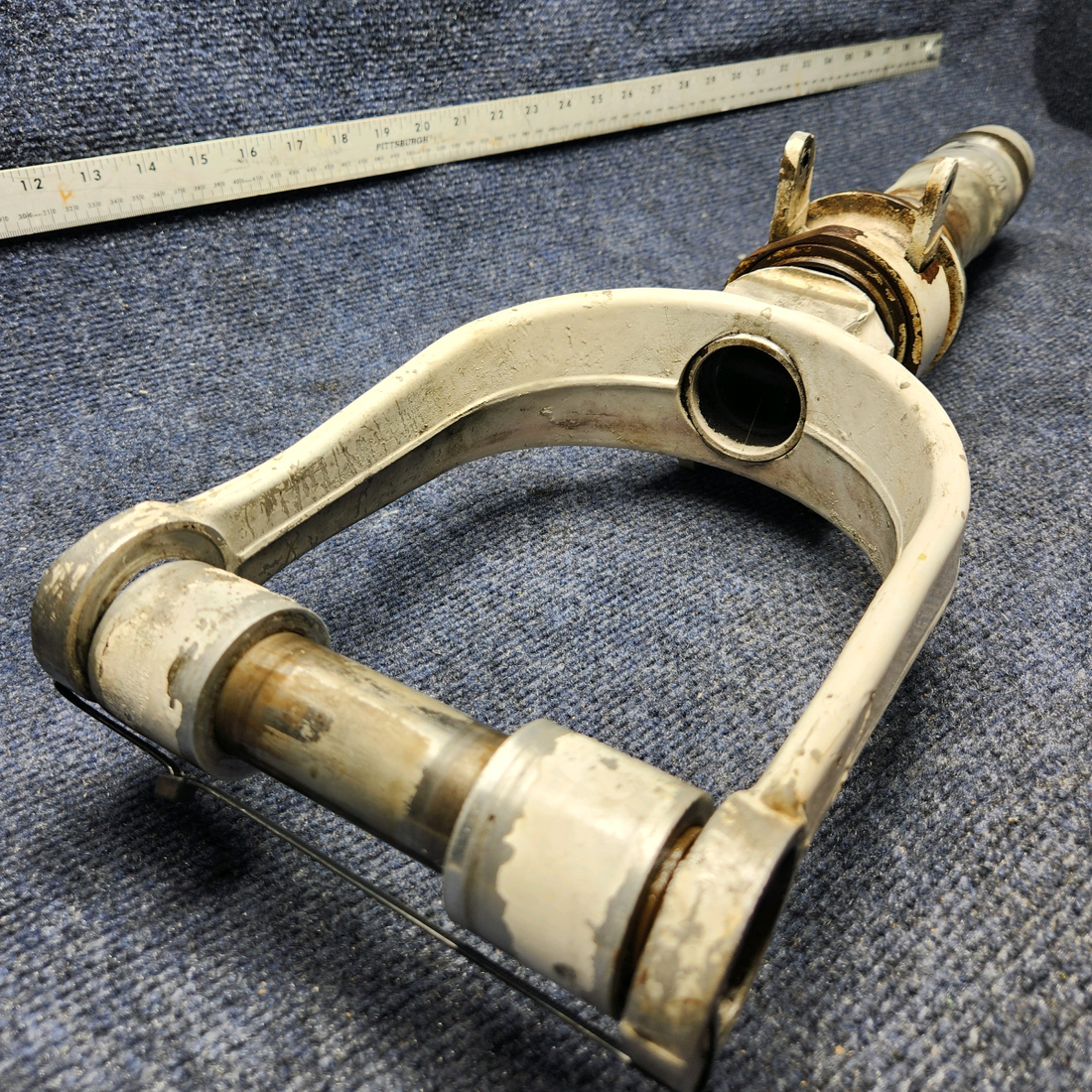 Used aircraft parts for sale, 2443006-202 / 2443006-201 CESSNA C172RG NOSE SHOCK STRUT ASSY
