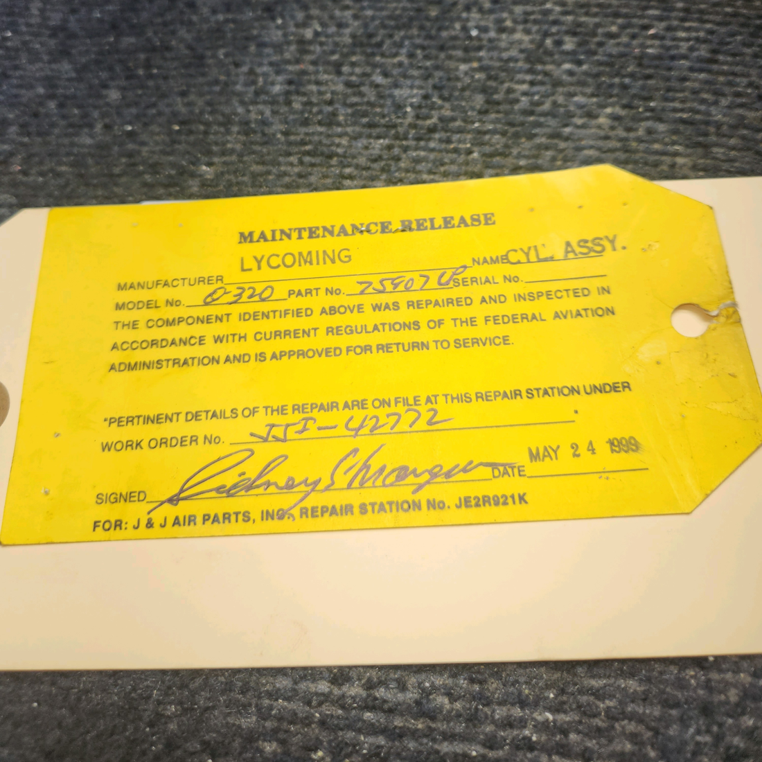 Used aircraft parts for sale, LW-12416 Lycoming O-320-D2A Piper PA28-140 Cylinder Wide Deck Chrome with High-Compression Piston