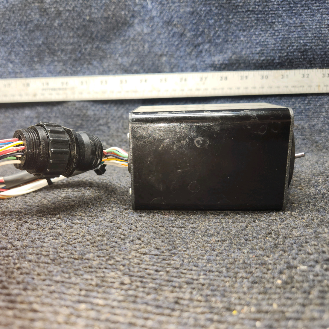 Used aircraft parts for sale, OPT-1 Electronics International Inc OPT-1 Cessna 172 Pressure & Temp Gauge