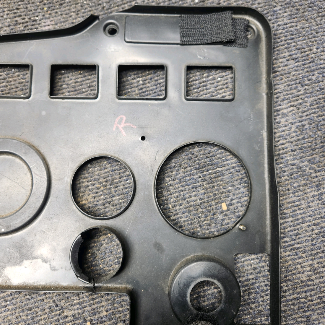 Used aircraft parts for sale, 0413451-1 cessna 150G Instrument Panel Cover – Right