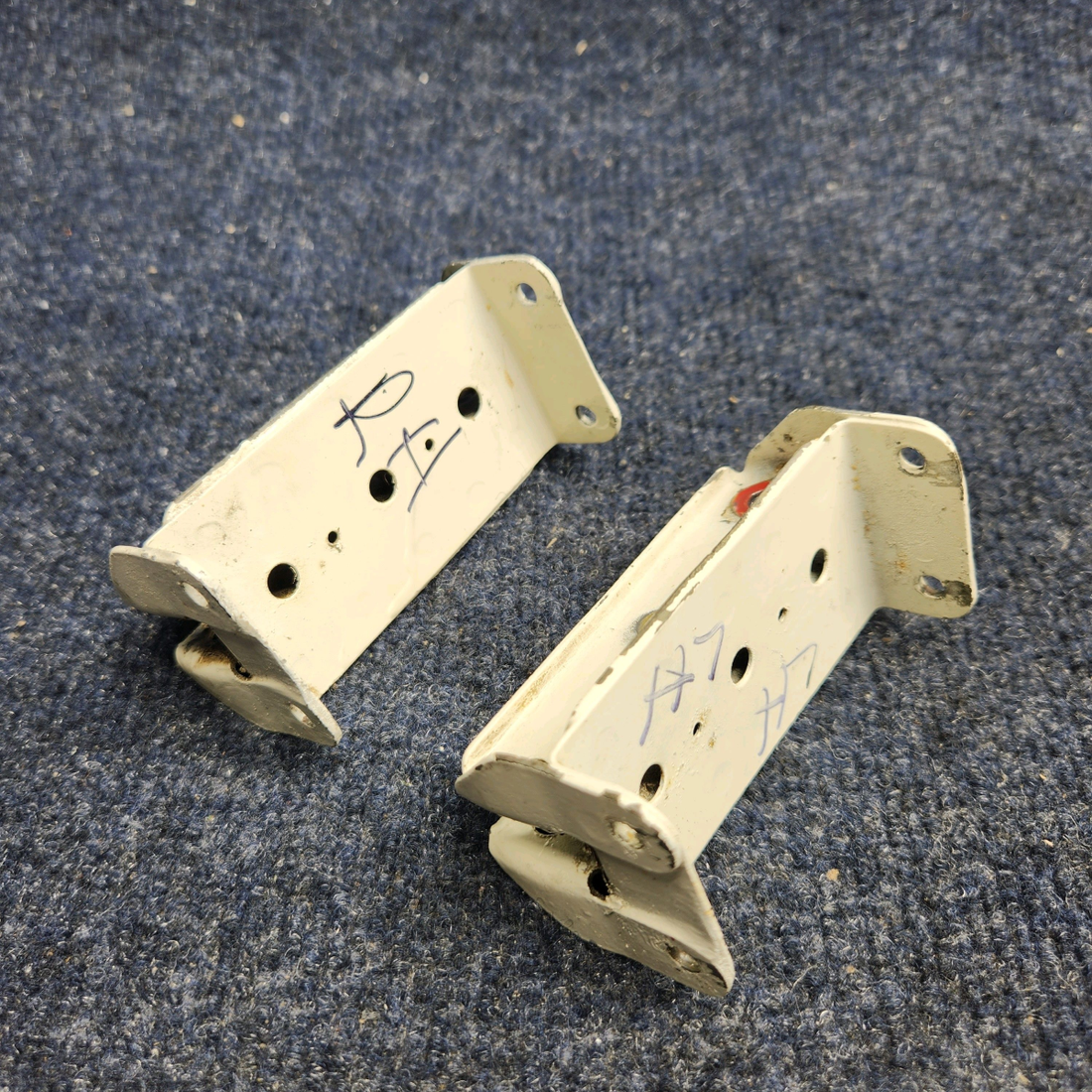 Used aircraft parts for sale, 35-135025-36 BEECHCRAFT F35 AILERON HINGE INBOARD LH OR RH 'PRICE PER EACH"