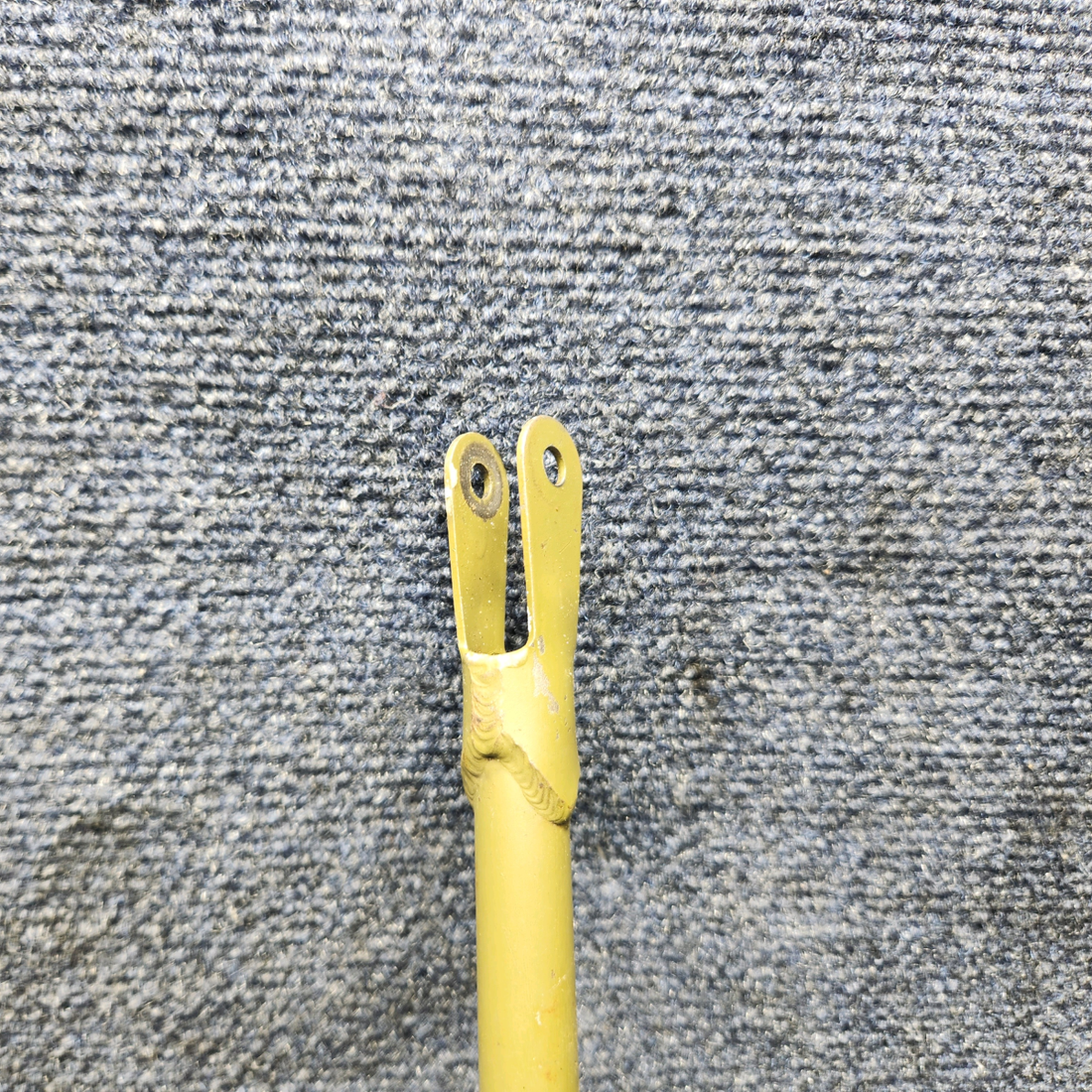 Used aircraft parts for sale, 2413057-1 Cessna 172RG Bellcrank To control Elevator
