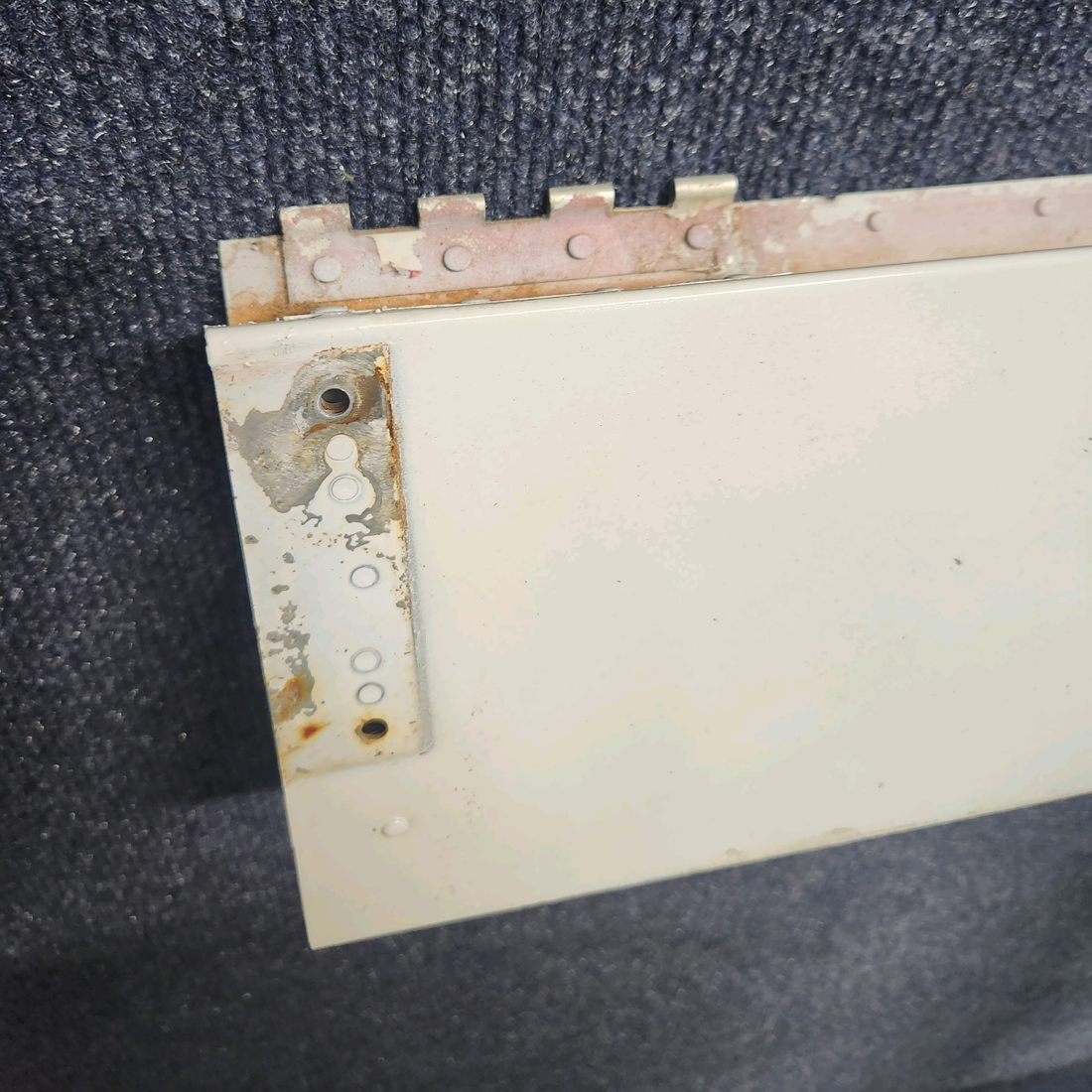 Used aircraft parts for sale, 63585-000 Piper PA-28-140 Stabilator Trim – LH