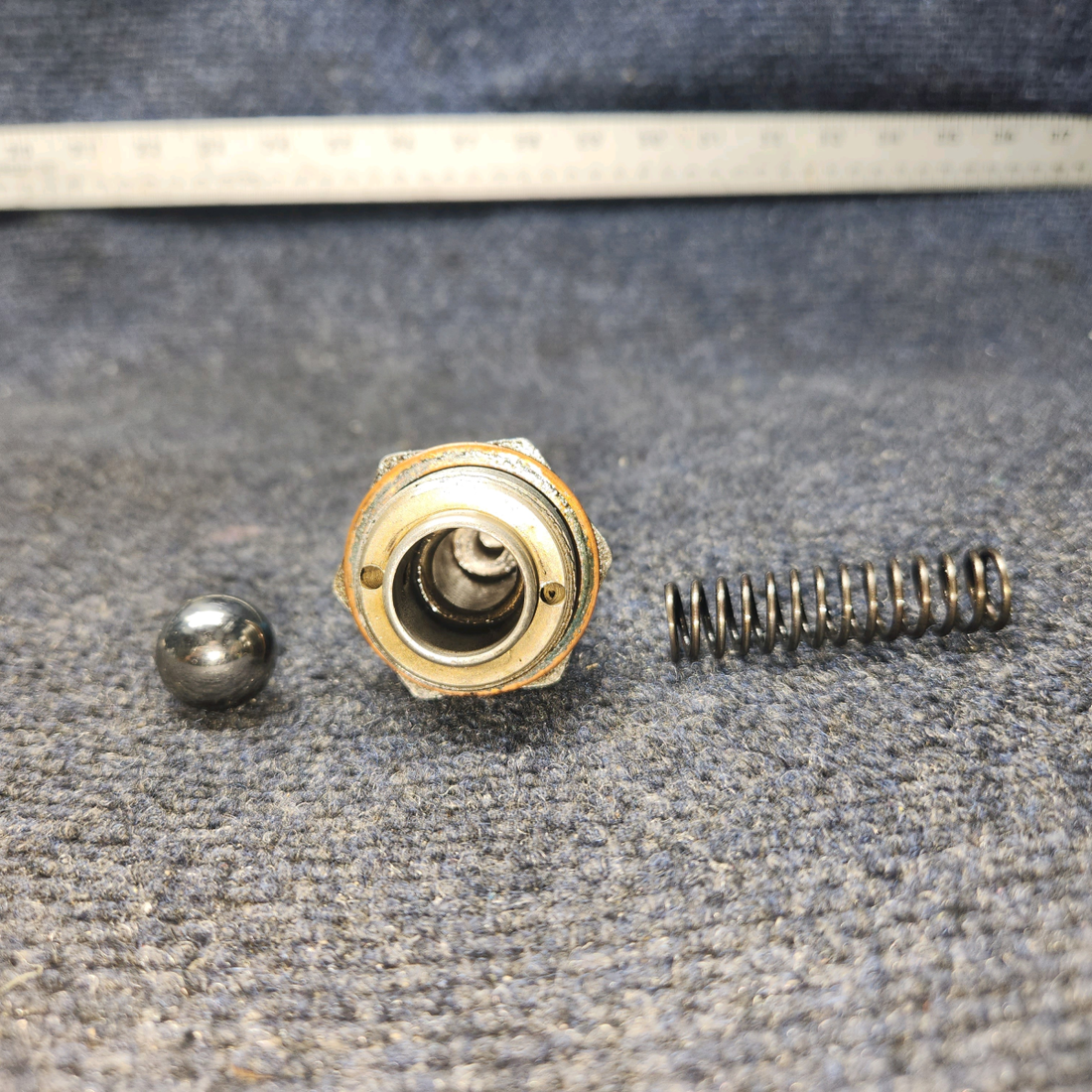 Used aircraft parts for sale, 76529 Lycoming O-320 Piper PA28-140 Oil Pressure Relief Cap