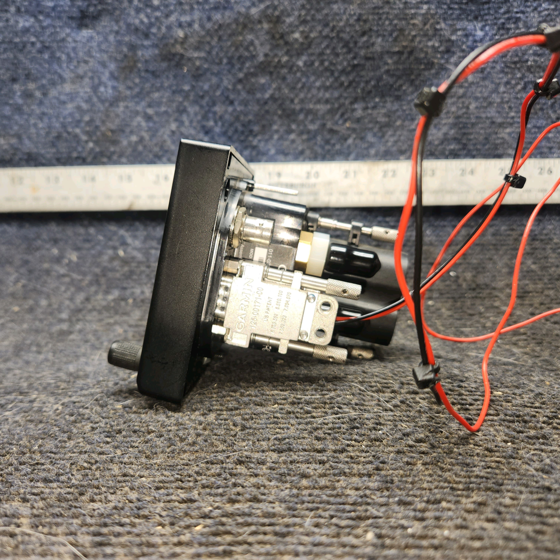Used aircraft parts for sale, 011-03809-00 Garmin G5 cessna 172k Primary Attitude Display with Connector