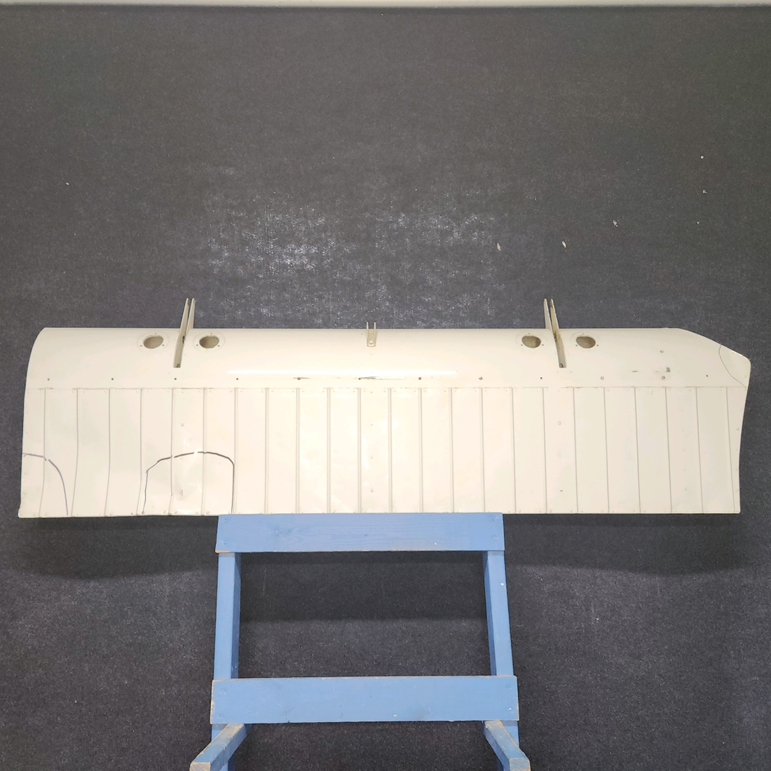 Used aircraft parts for sale, 0426901-9 cessna 150G Flap Assembly – LH