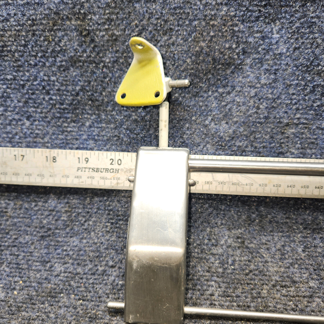 Used aircraft parts for sale, 002-430055-2 BEECHCRAFT 95-55B Window Latch w/ Handle- RH