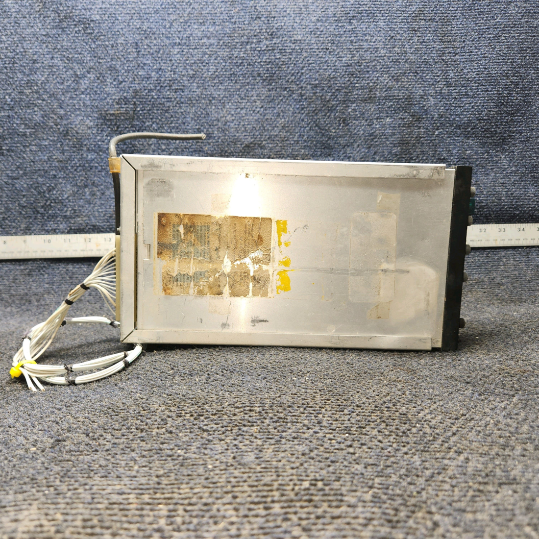 Used aircraft parts for sale, AT50A Narco Avionics AT-50A Cessna 172F Transponder with tray and connectors