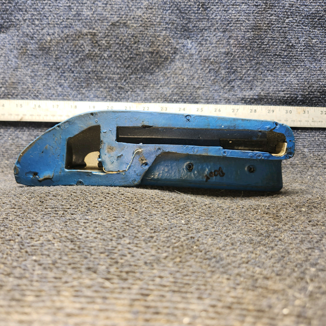 Used aircraft parts for sale, 0717011-27 cessna 172N Armrest Assembly – LH