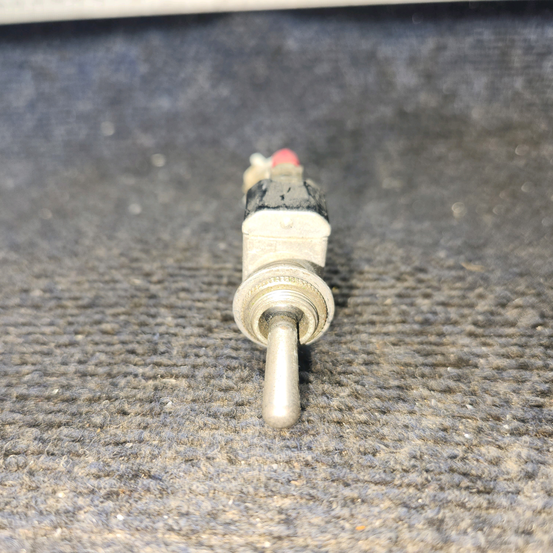 Used aircraft parts for sale, AN3021-3 Beechcraft 35-33 Toggle Switch