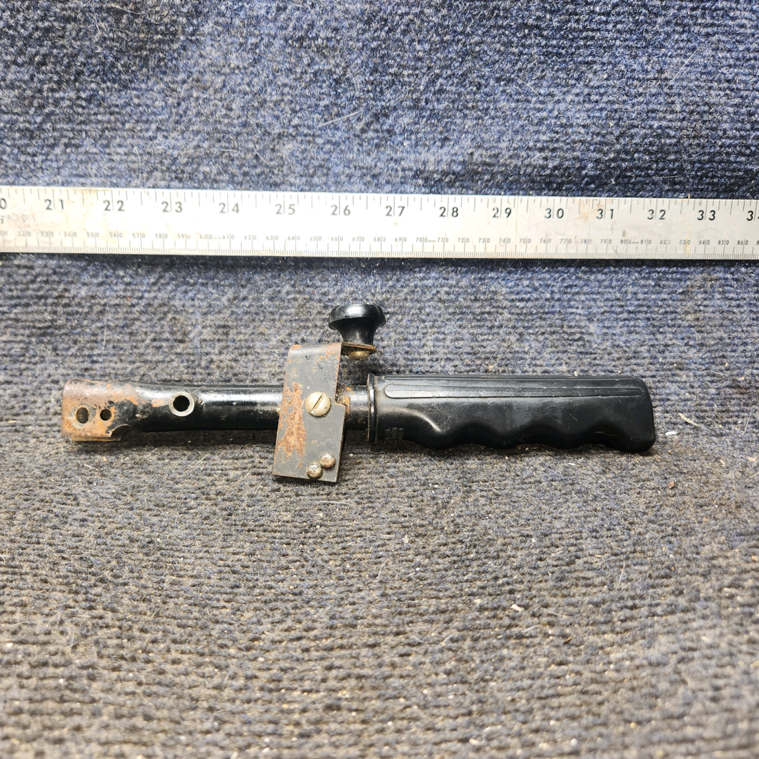 Used aircraft parts for sale, 63357-000, 463-380 piper PA-28-181 Brake Handle Assembly