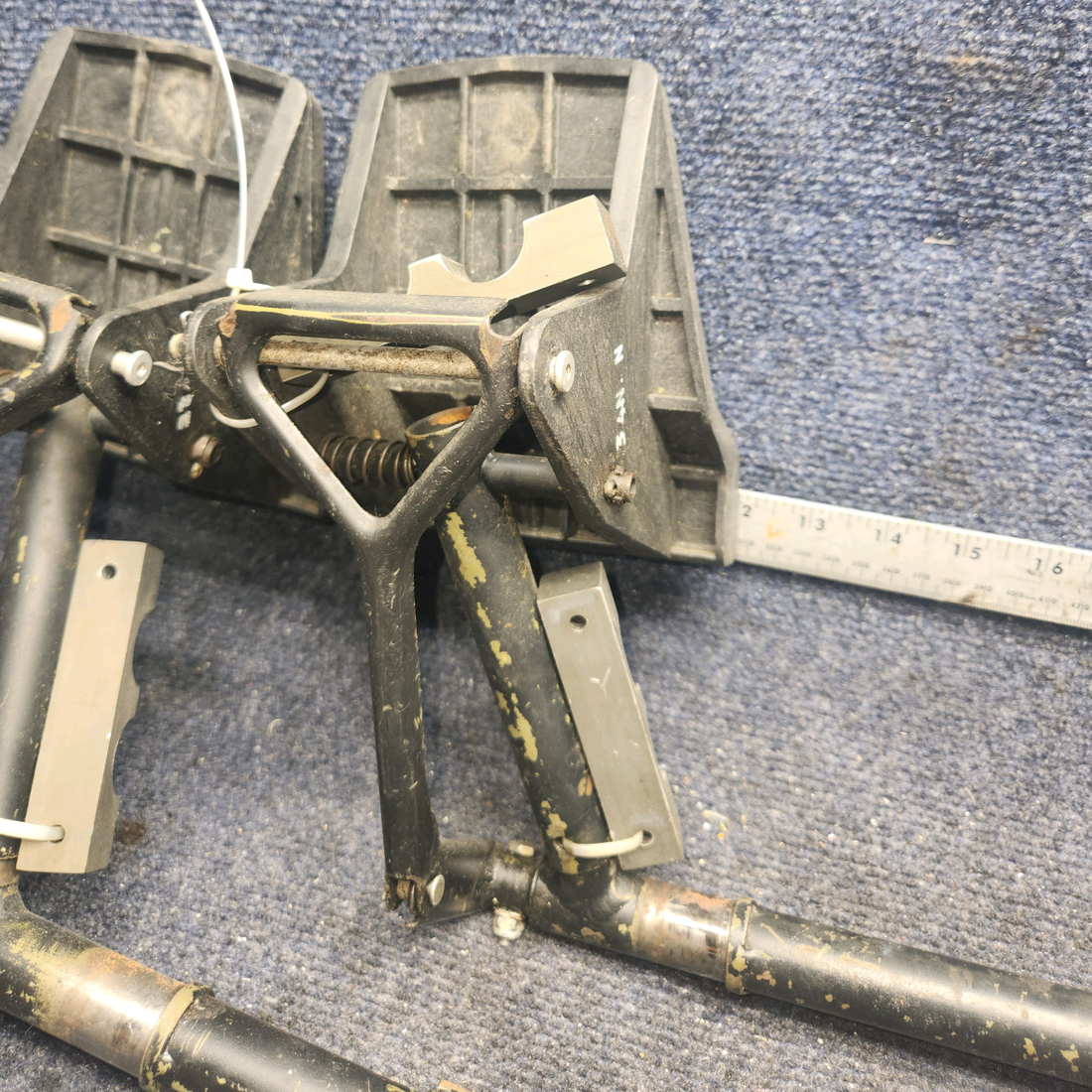 Used aircraft parts for sale, 2467001-2, 2467001-1 Cessna C172RG Rudder Bar and Pedal Set –LH/RH