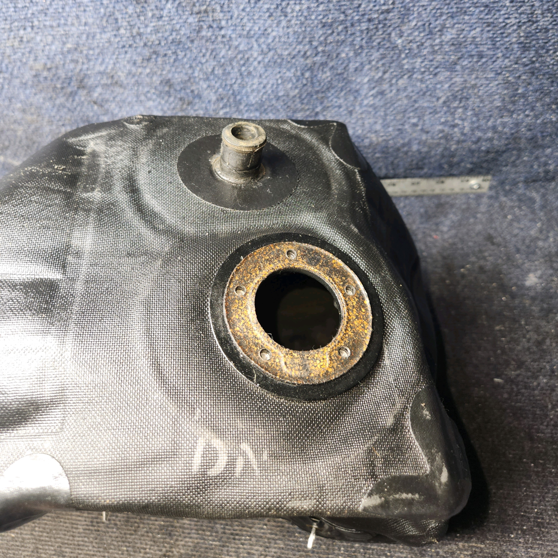Used aircraft parts for sale, 35-921222-6 Beechcraft 35-33 10-Gallon Auxiliary Fuel Cell  - RH
