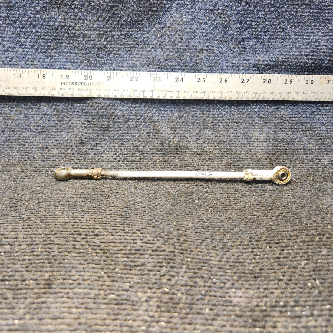 Used aircraft parts for sale, 0523537-2 cessna 150G Flap Push-Pull Rod Assembly
