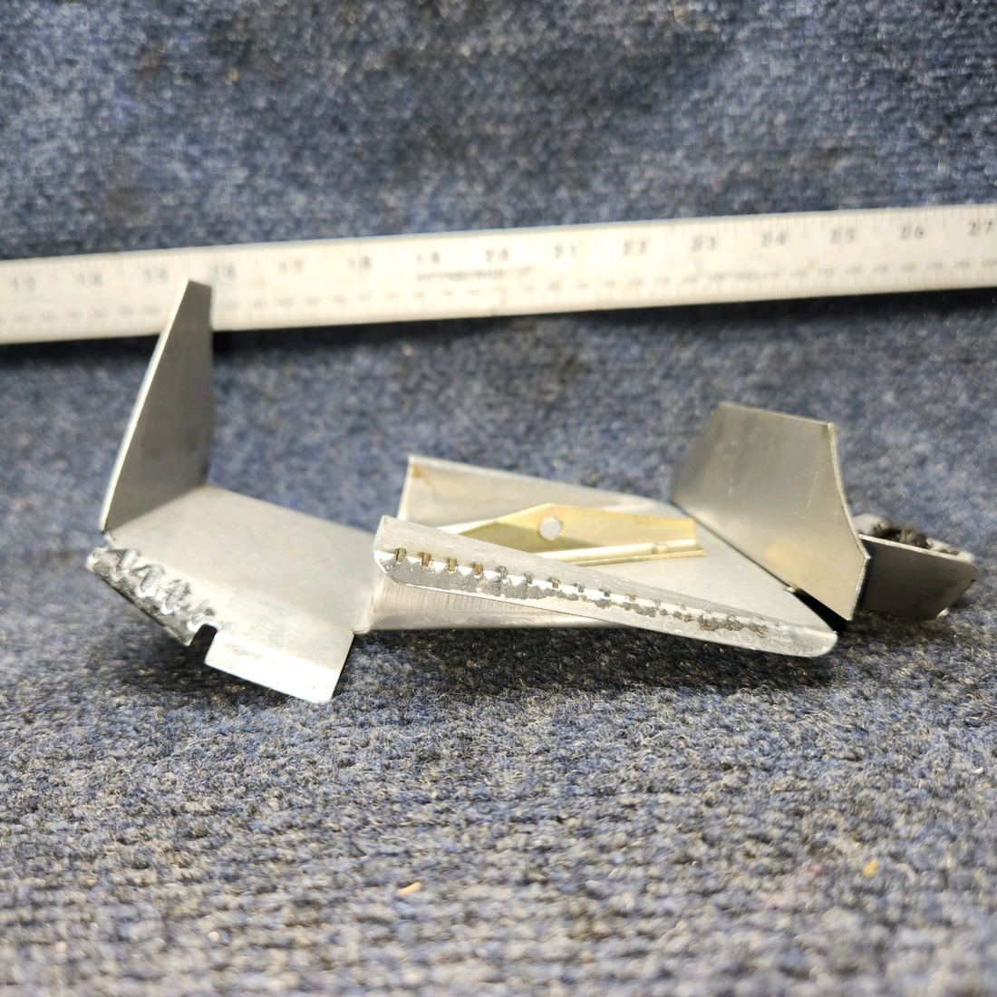 Used aircraft parts for sale, 72152 / 71611 / 71610 Lycoming O-540 PIPER PA-24-250 Intercylinder Baffele with retainer  & Hook