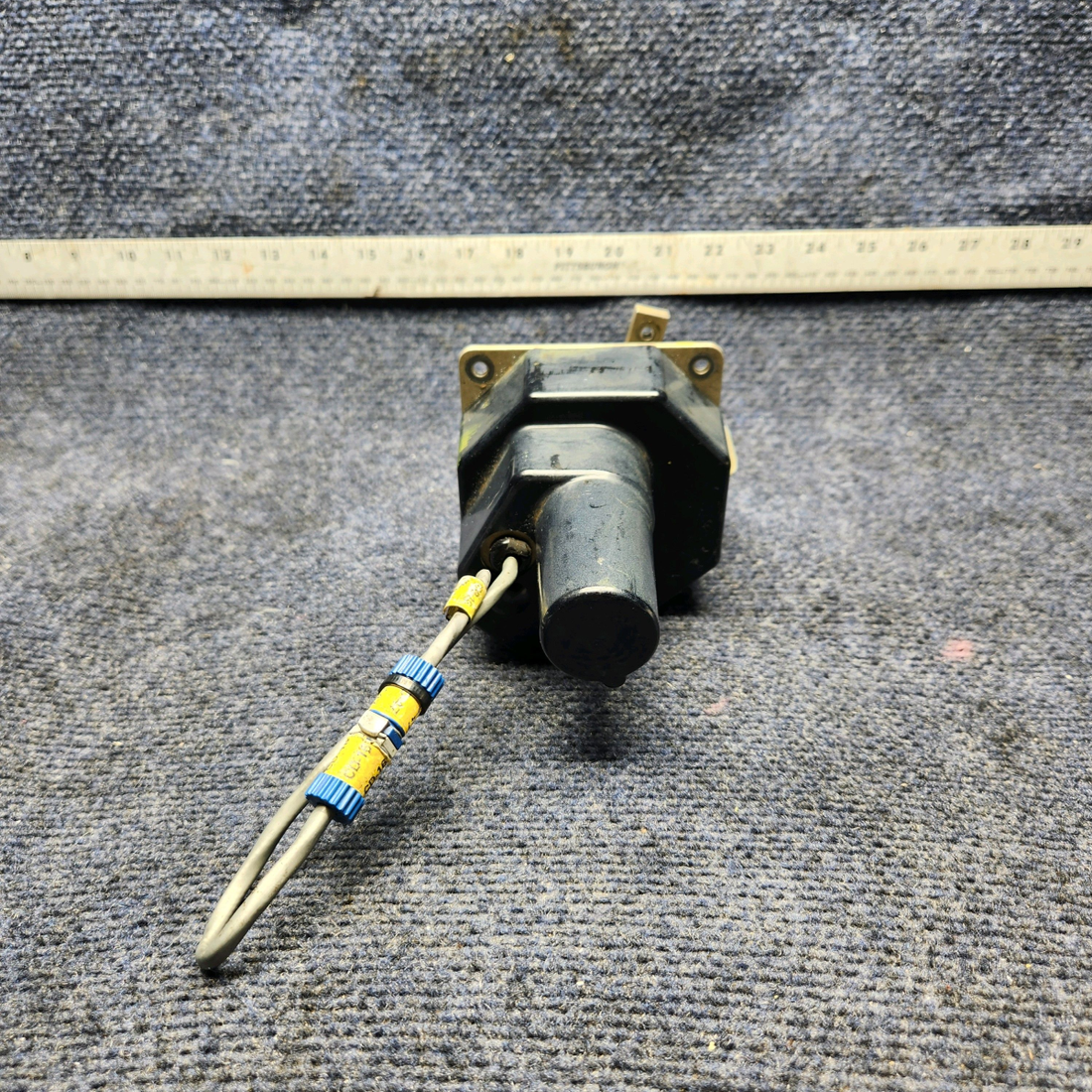 Used aircraft parts for sale, 1C508-1-529P EDO-AIRE Century III MOONEY M20J PITCH SERVO (VOLTS: 14)