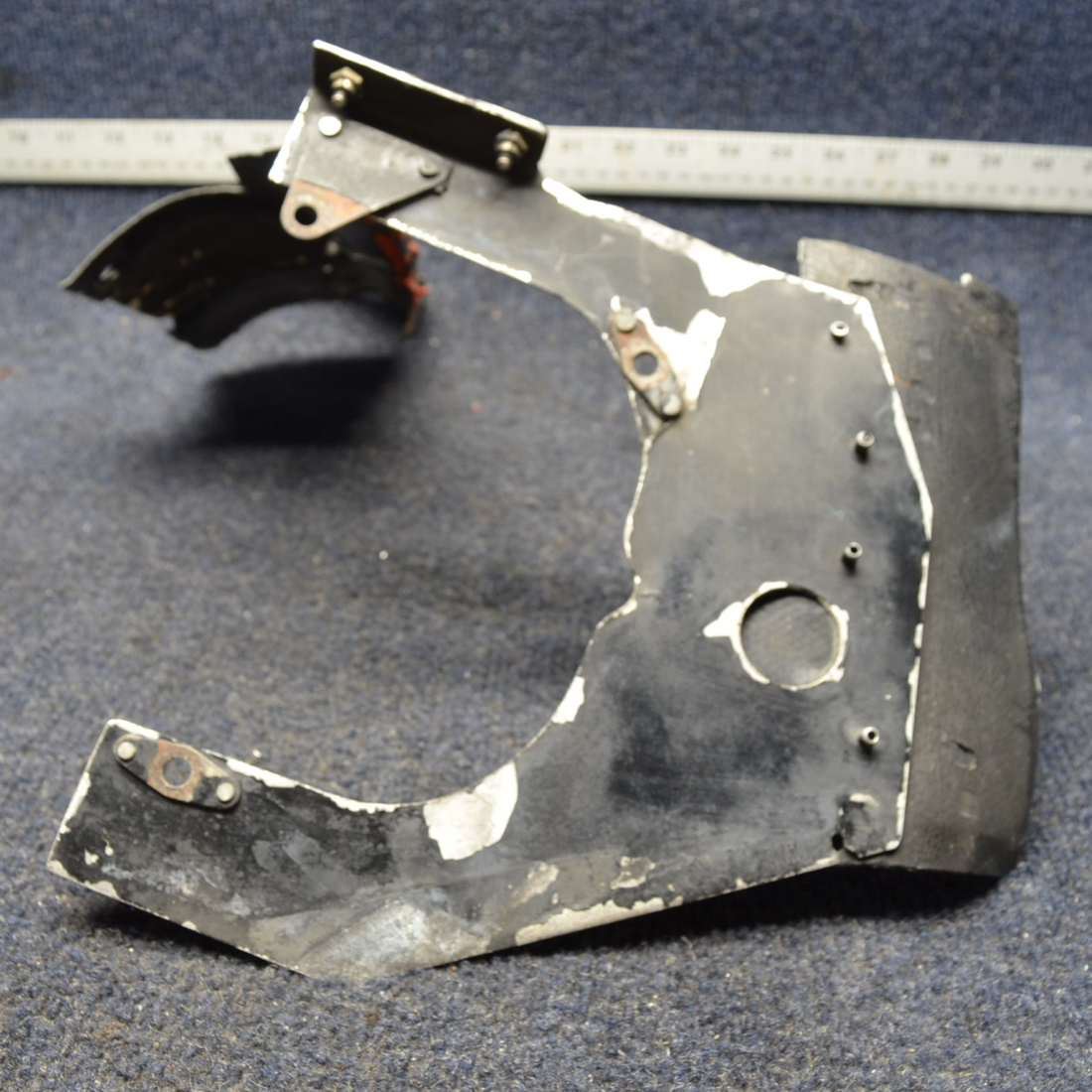 Used aircraft parts for sale, 2455044-1 Cessna 172RG FRONT LEFT BAFFLE ASSY