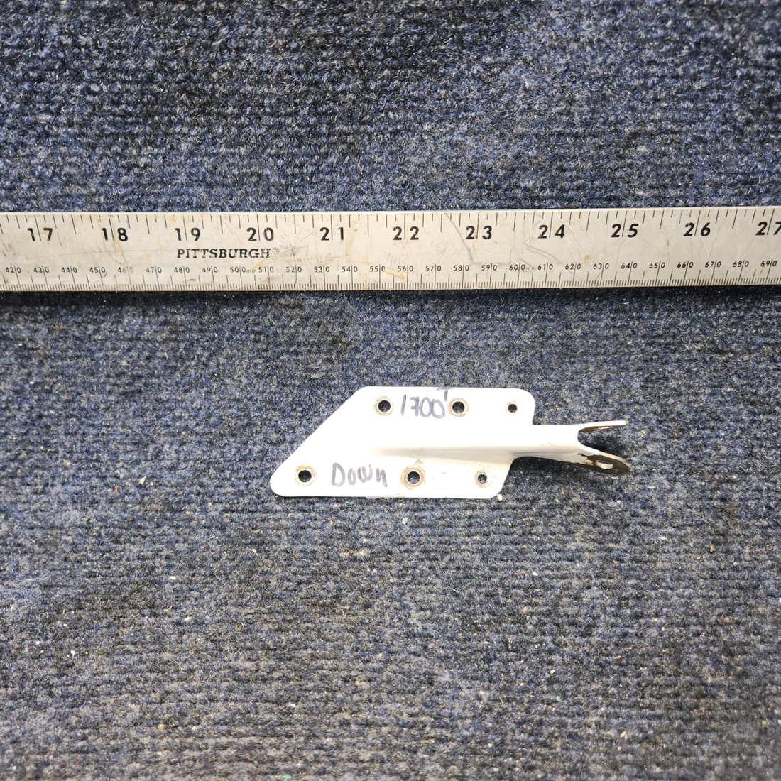 Used aircraft parts for sale, 66914-000 PIPER PA28-140 Hinge Cabin Door Bottom