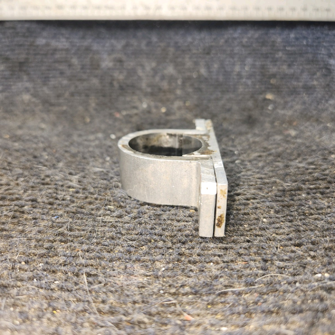 Used aircraft parts for sale, 35402-000 piper PA-28-181 Torque Shaft Support Clamp
