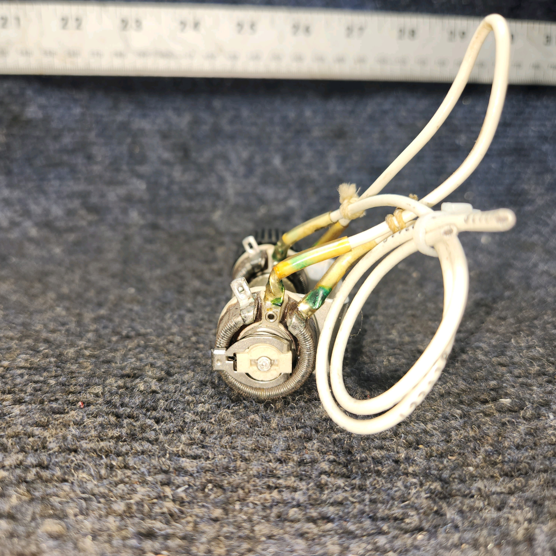 Used aircraft parts for sale, JE-75R1-351 BEECHCRAFT 95-55B Dimmer Double Assy Instrument Floor